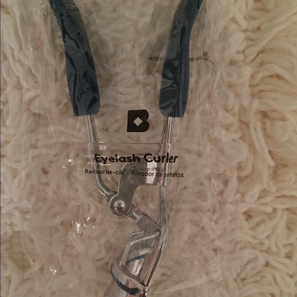 Birchbox Eyelash Curler